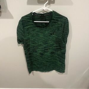 Green and Black Under Armour Short Sleeve Mens Shirt Size Large